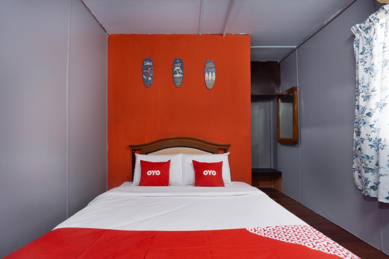 Oyo 89646 Panvill Resort Kampong Pasir Bogak Kültér fotó